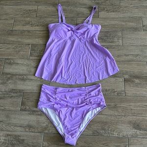 NWOT… Beautiful Lavender Two Piece Swim Suit Size 4XL